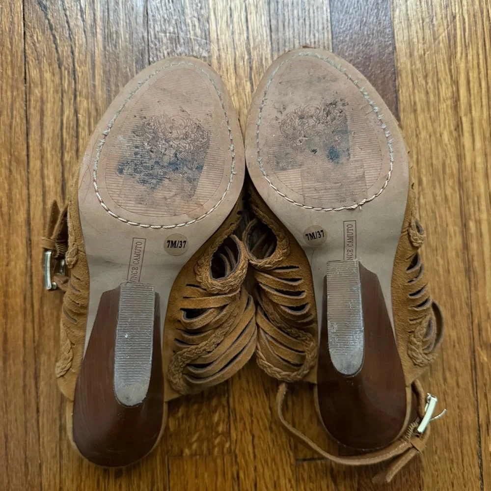 Vince Cameo Janil Sandal - Picture 6 of 7